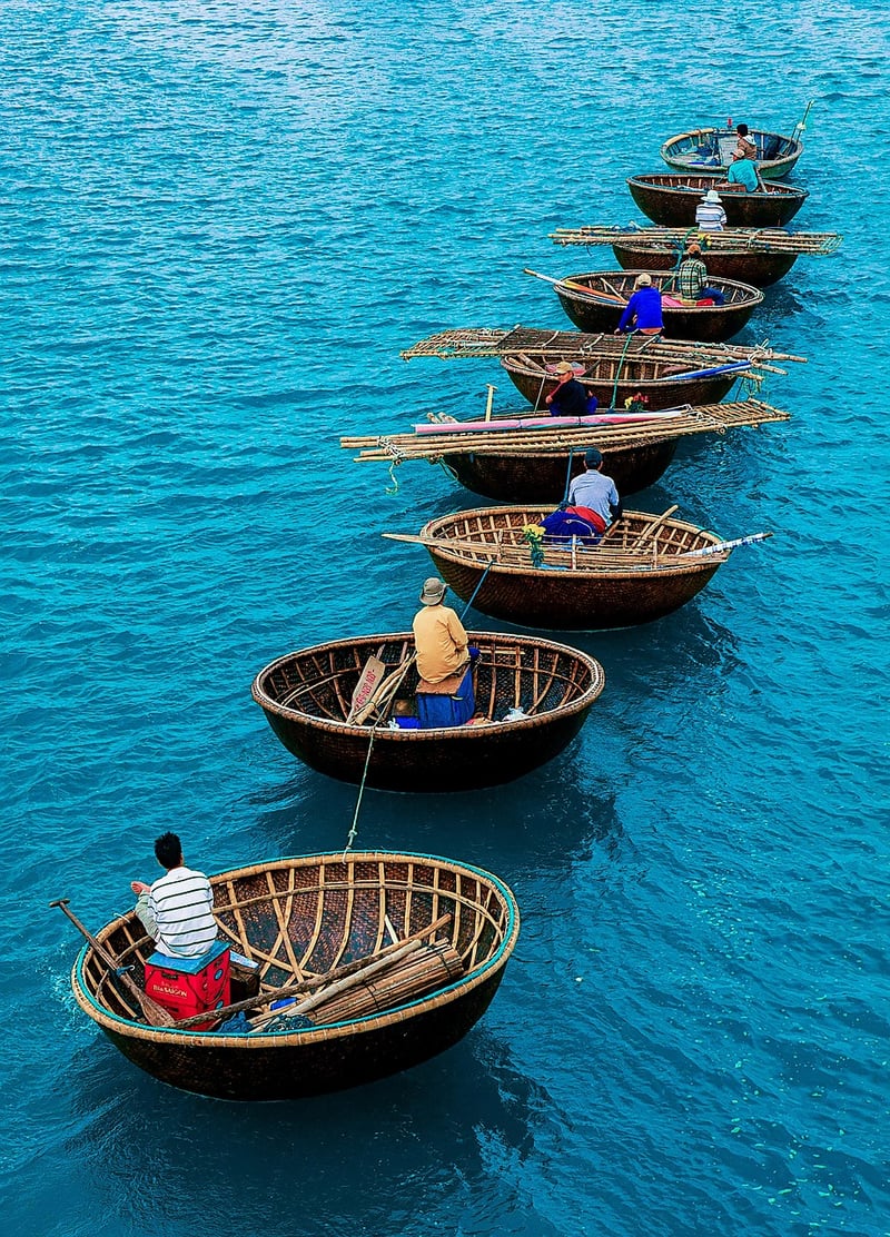 Local Navigators